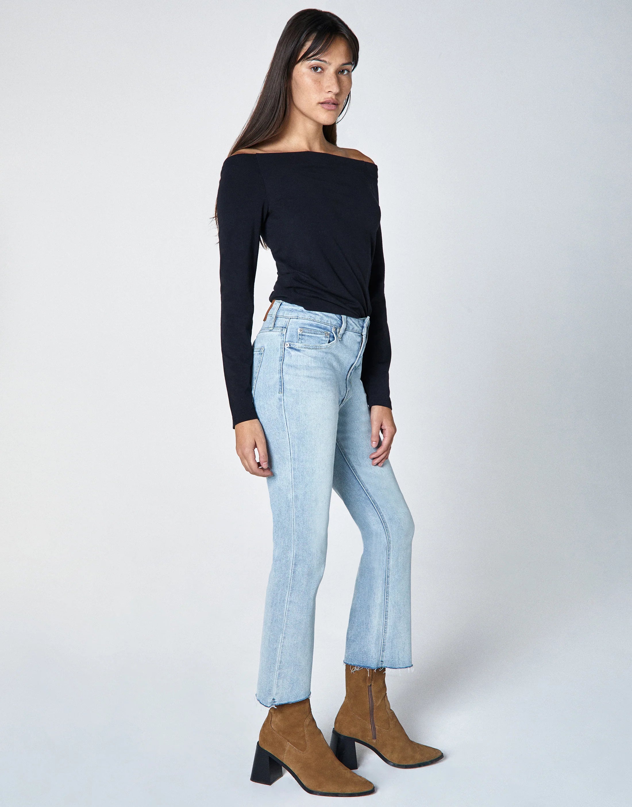 MARLOW Mid-Rise Cropped Demi Flare in Bend