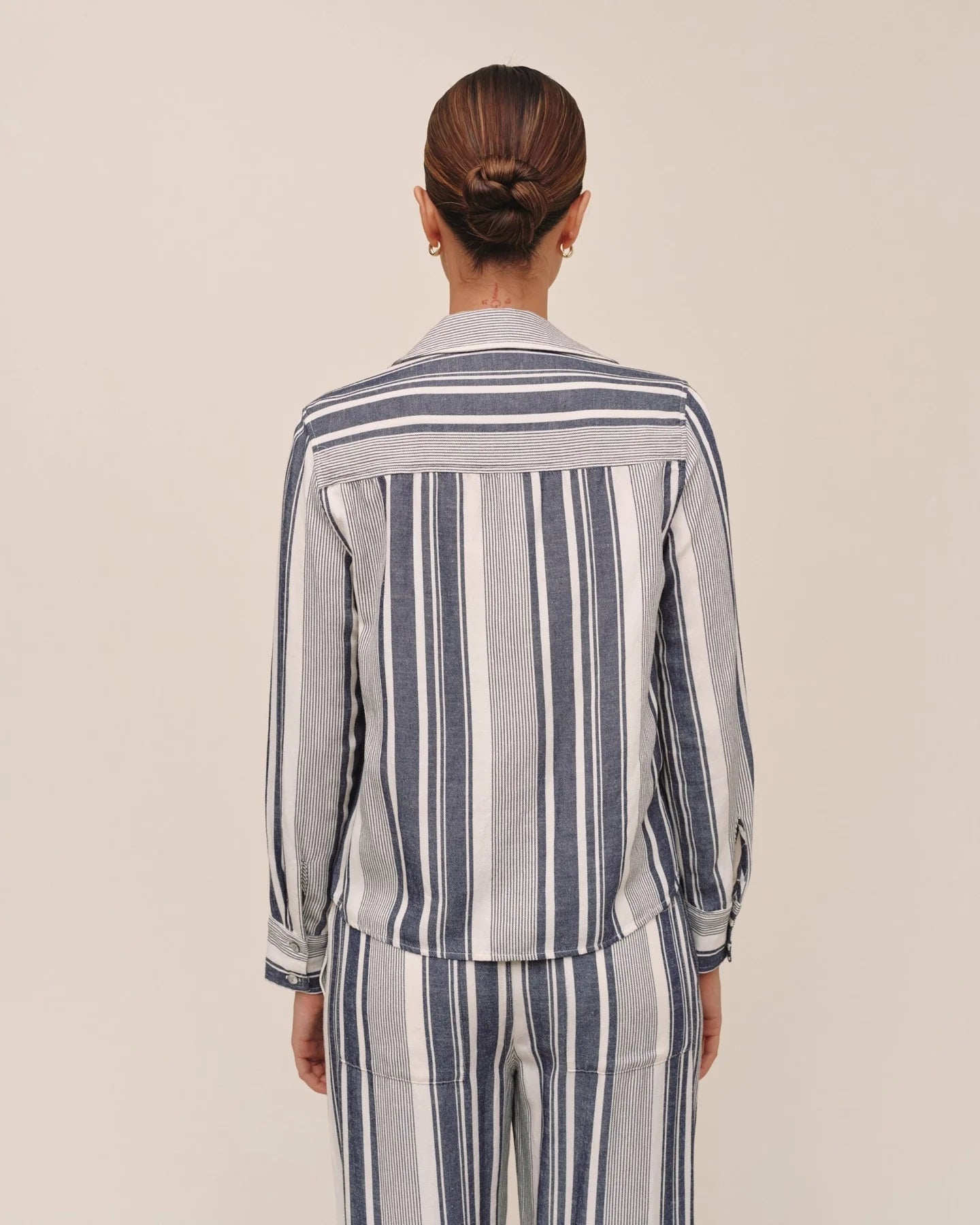 Long Sleeve Crop Pocket Shirt
