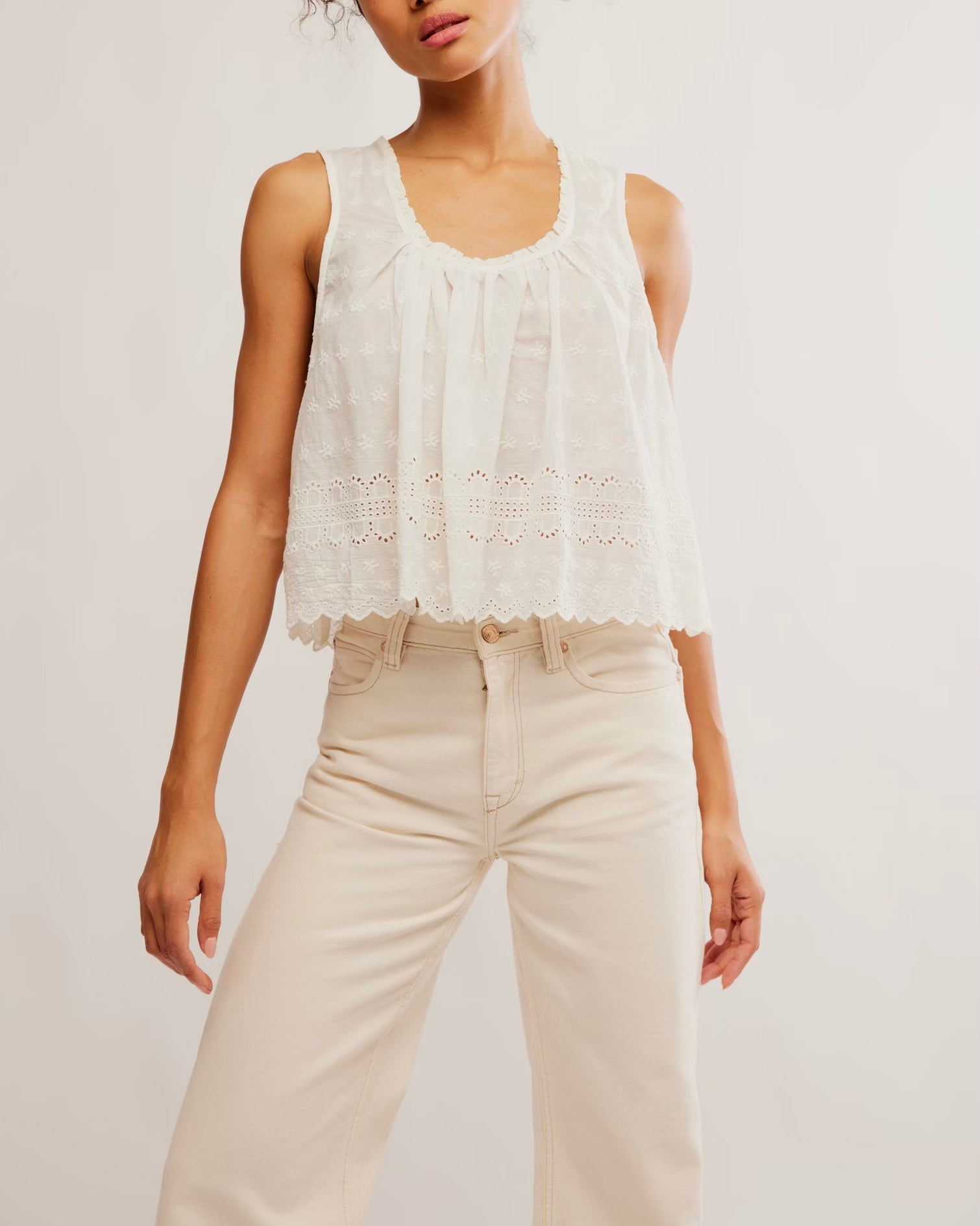 Marina Eyelet Tank