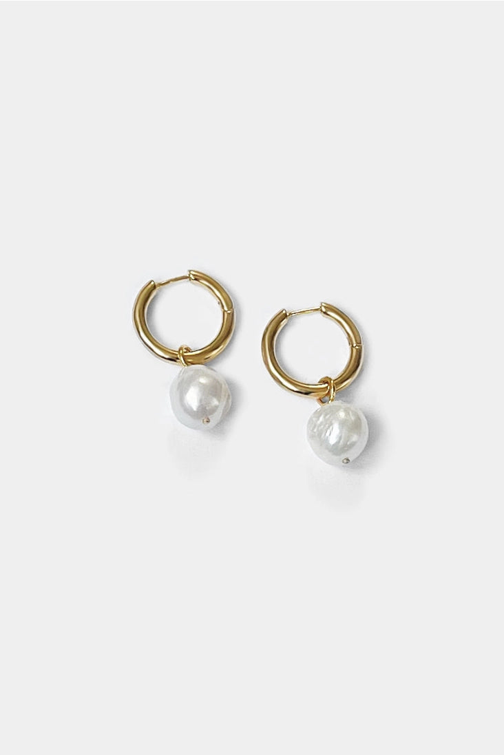 Uma Hoops and Wrinkle Pearl Charm