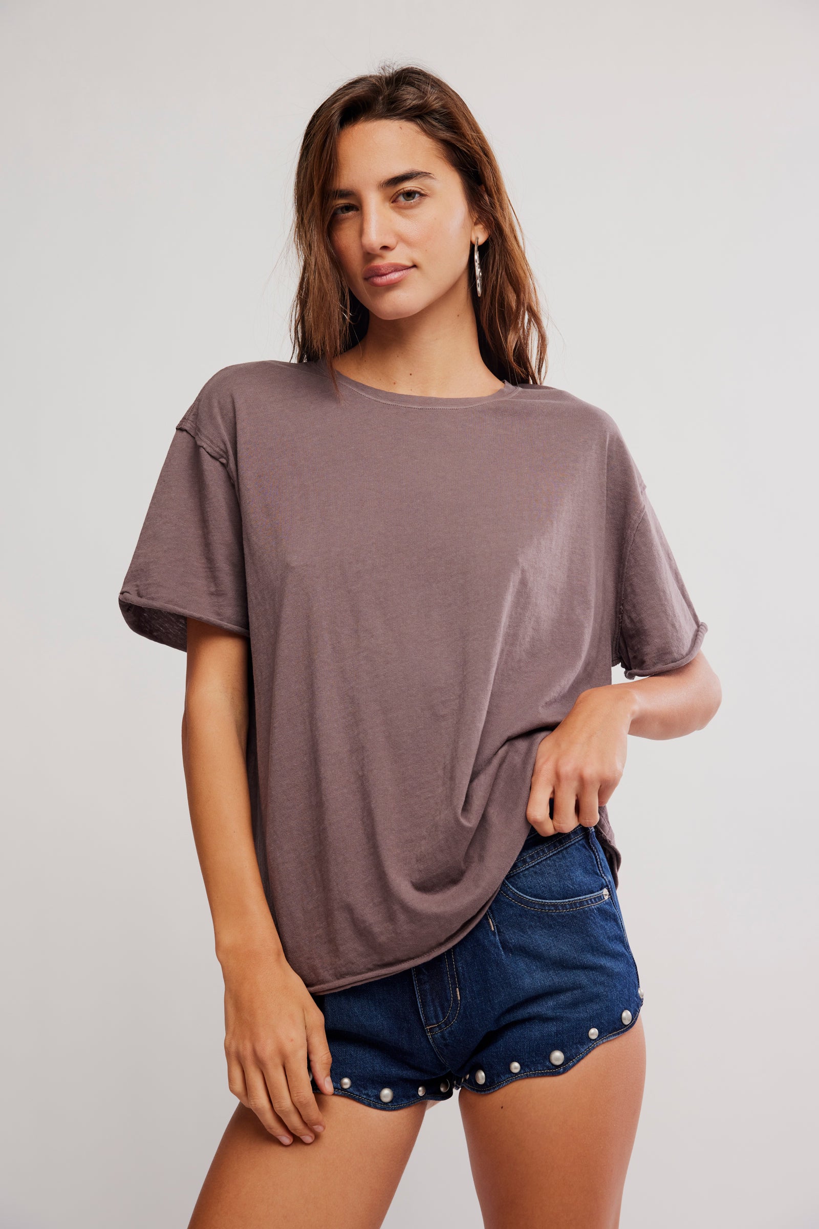 Nina Tee