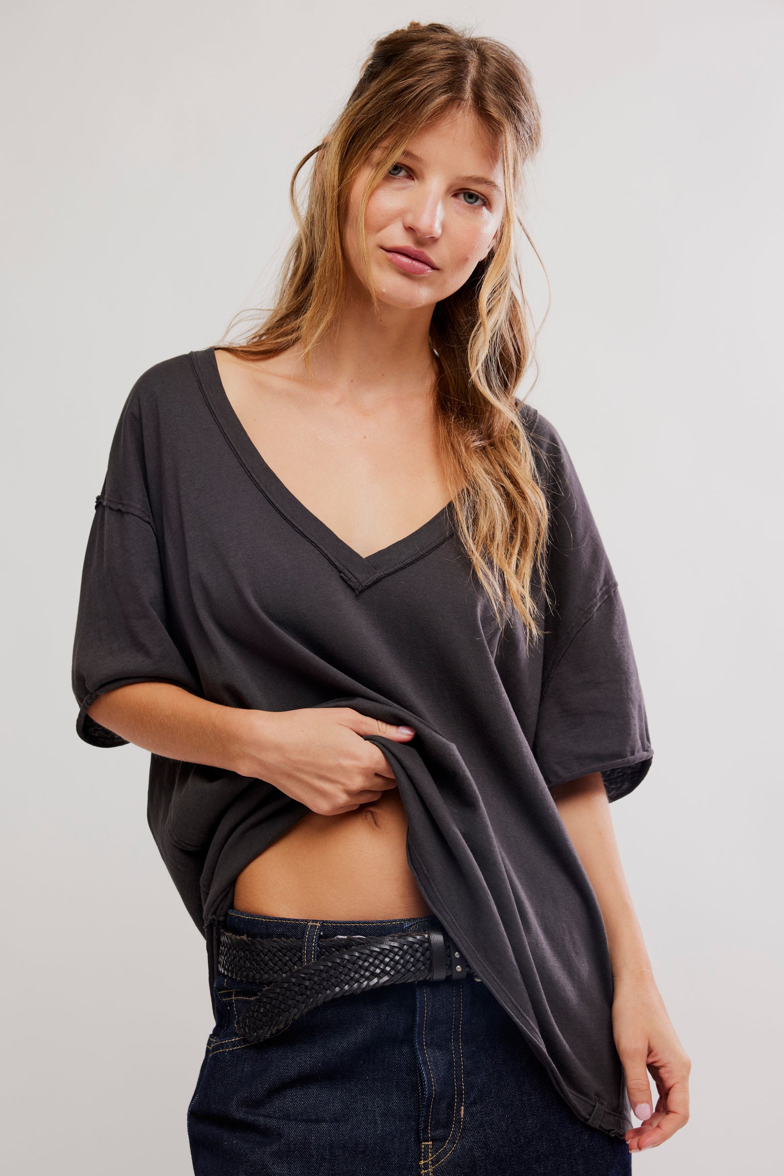 Nina Tee