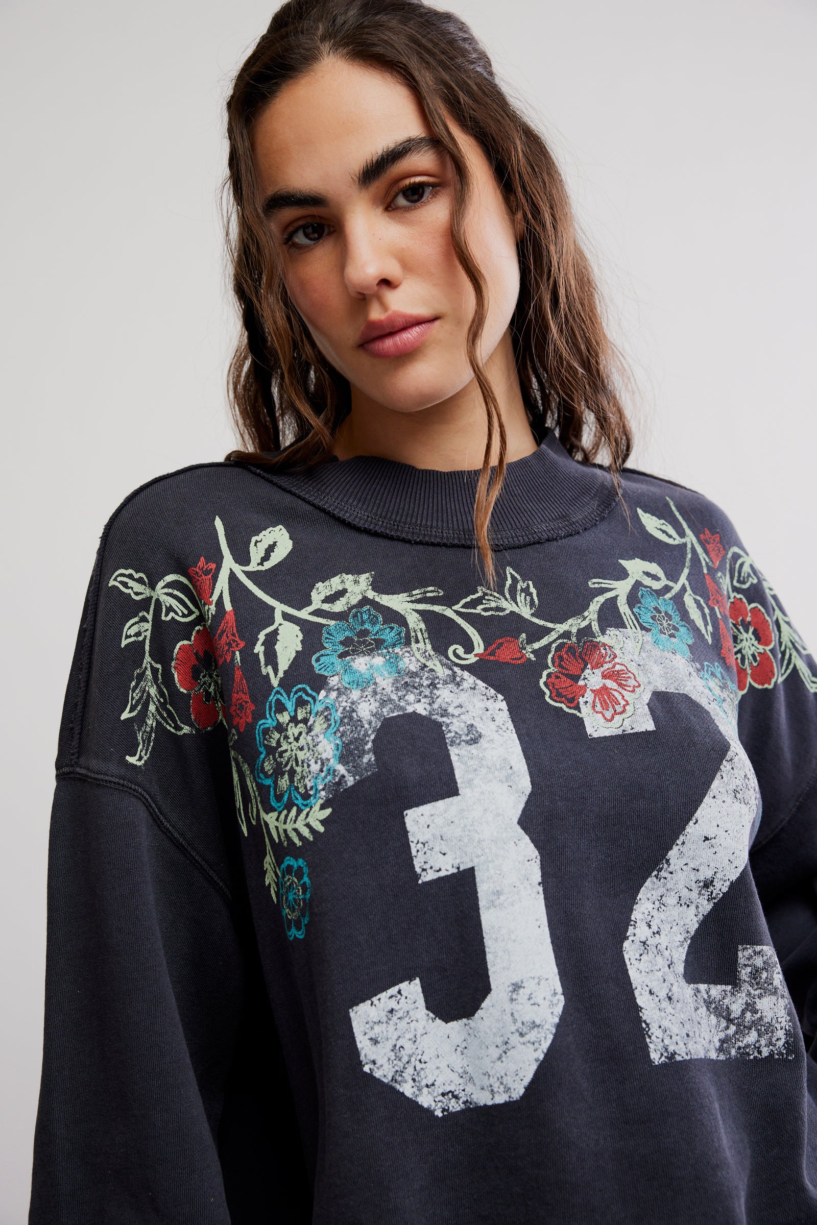 Palm Springs Turtle Graphic Sweatshirt