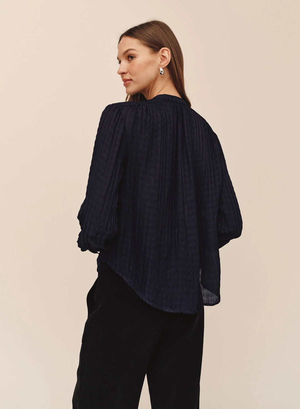 Long Sleeve Shirred Pullover